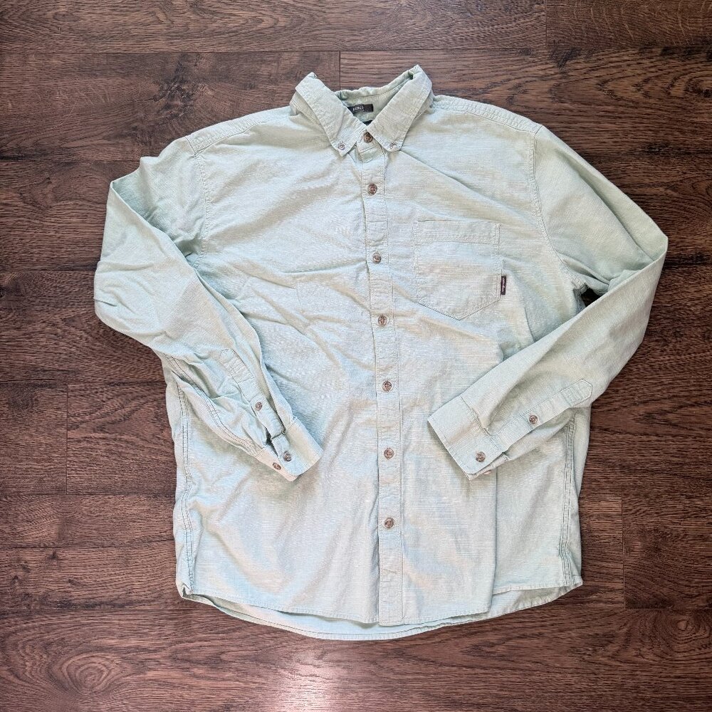 Men's Eddie Bauer Collared Button Up in Mint Green Classic Fit